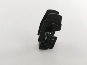 雨刮配件注塑模具廠，五金配件注塑廠，雨刮器生產(chǎn)廠家